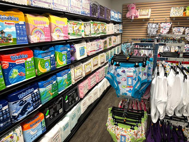 PlayTyme 🐶🍼⛓️ on X: ✨ABDL Shops✨ Check out these other small businesses  & show them your support ❤️ @GoPretendAgain - Bright & bold tees, underwear,  & more @myinnerbaby - ABDL store in